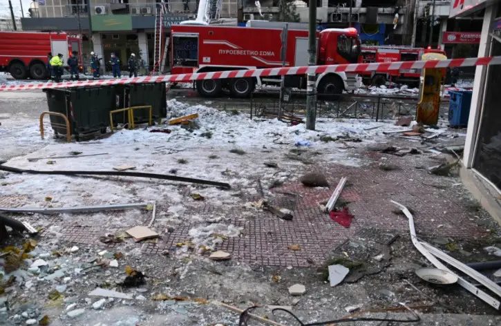 Ισχυρή έκρηξη στη Συγγρού:Βομβαρδισμένο τοπίο η περιοχή-Υπάρχουν τραυματίες