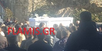 ”Νυφούλα” στα Λευκά”-Θρήνος στην κηδεία της 17χρονης Ελένης που σκοτώθηκε σε τροχαίο[photos]