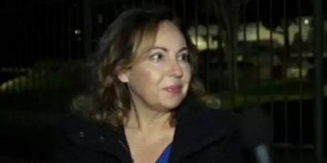 Alldaynews.gr Βίκυ Πρωτογεράκη: «Βεβαίως και θα υπερασπιζόμουν τον Φιλιππίδη στο δικαστήριο»