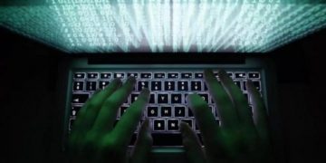 Alldaynews.gr «Θα φας 50 μαχαιριές παντού, είσαι νεκρός»-Έλληνας YouTuber κατήγγειλε απειλές για τη ζωή του