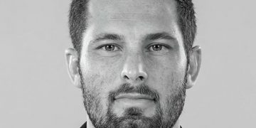 Alldaynews.gr Τραγωδία: Σκοτώθηκε 29χρονος άσος πέφτοντας από τον 4ο όροφο – Τα πρώτα στοιχεία δείχνουν αυτοκτονία
