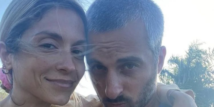 Διαζύγιο για τη Σοφία Καρβέλα και τον Θανάση Πανουργιά