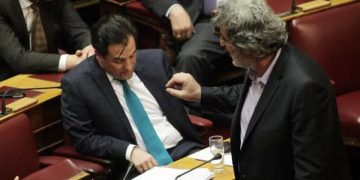 Alldaynews.gr Άγρια αντιπαράθεση Πολάκη, Άδωνι, Πλεύρη: Η μάνα, η τρίτη δόση και ο «μαυραγορίτης» των rapid