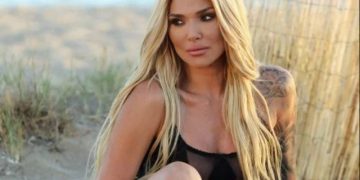 Alldaynews.gr Το στρινγκ της Ηλιάδη που γκρέμισε το instagram