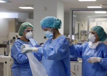 Επιστράτευση ιδιωτών γιατρών: Αρχίζει από Μακεδονία και Θράκη – Θα αφορά και παιδίατρους