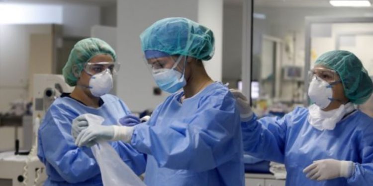 Alldaynews.gr Επιστράτευση ιδιωτών γιατρών: Αρχίζει από Μακεδονία και Θράκη – Θα αφορά και παιδίατρους