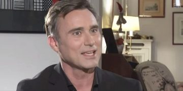 Γιώργος Καπουτζίδης: ”Είμαι σε μια φάση απεξάρτησης από το χειροκρότημα”-Η νέα του ζωή