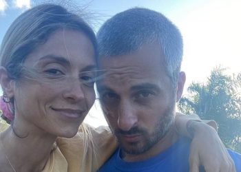 Σοφία Καρβέλα: Αποκάλυψε ότι πήρε διαζύγιο από τον Θανάση Πανουργιά