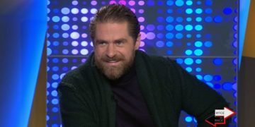 Σασμός: Ο Μαθιός σκορπάει γέλιο μιλώντας άπταιστα λαρισαϊκά: “Σι τσατσάλσα…” (video)