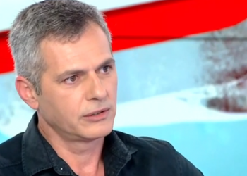 Αθανασίου: Διακινούσαν σχολικό πορνογραφικό υλικό και γελούσαν, ήθελα να κάνω εμετό