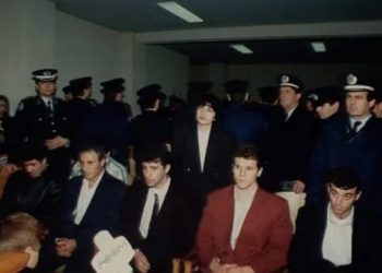 Ο απαγωγέας κράταγε το φέρετρο στην κηδεία: Η στυγνή δολοφονία του «Μαραντόνα του Αιγάλεω» από τους κολλητούς του