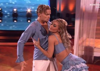 Alldaynews.gr DWTS: Αερικό η Βασιλική Μιλλούση – “Τι μανούλι είσαι εσύ;”
