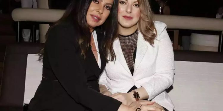 Άντζελα Δημητρίου: Η κόρη της, Όλγα ξεσπά – «Με δικάζουν για ένα λάθος που έκανα 14 χρόνια πριν»