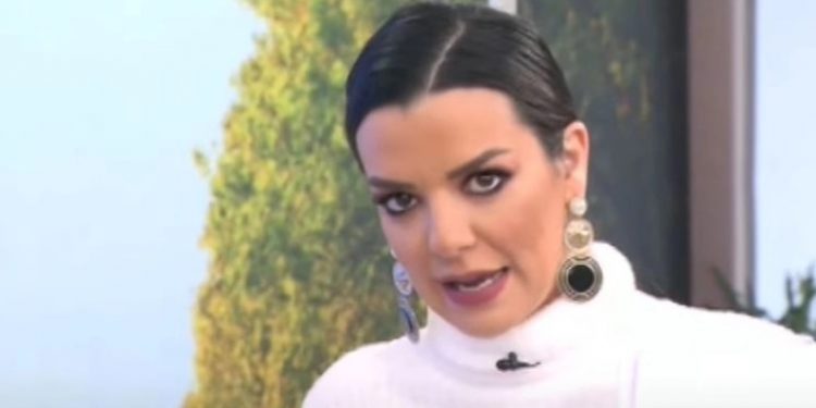 Αστυνομικός σε Νικολέττα Ράλλη όταν την χάκαραν: «Δεν θα υπάρχει γυναίκα που δεν θα δει προσωπική της στιγμή στο διαδίκτυο» (video)