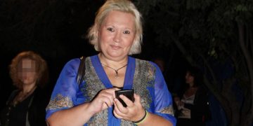 Alldaynews.gr Καίτη Φίνου: Πώς «σήκωσαν» τα χρήματα από τον τραπεζικό της λογαριασμό – Το κόλπο με τα κινητά