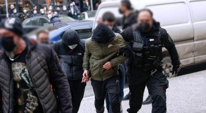 Δολοφονία Άλκη: «Έκανα μ@λ@ – Ξέχασα εκεί το δρεπάνι» – «Δίνει» τον 21χρονο ο 23χρονος