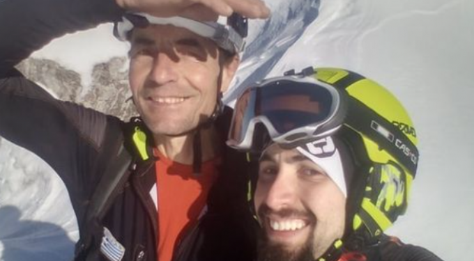 Συγκλονίζει ο πατέρας του 21χρονου – περιγράφει τις τελευταίες στιγμές: «‘’Μπαμπάκα μου’’ μου φώναξε και πήγε να σηκωθεί»