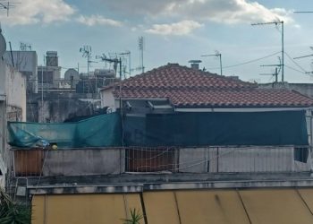 Παιδοκτονία στην Κυψέλη-Φρικιαστικές αποκαλύψεις: Κουβαλούσε τα οστά του 7χρονου στη δουλειά