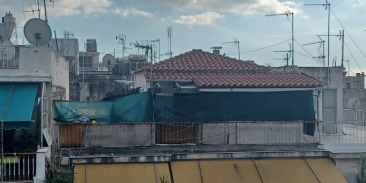 Alldaynews.gr Παιδοκτονία στην Κυψέλη-Φρικιαστικές αποκαλύψεις: Κουβαλούσε τα οστά του 7χρονου στη δουλειά