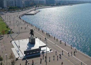 Ο Guardian ταξίδεψε στη Θεσσαλονίκη και εκστασιάστηκε – Ύμνοι για το φαγητό της πόλης