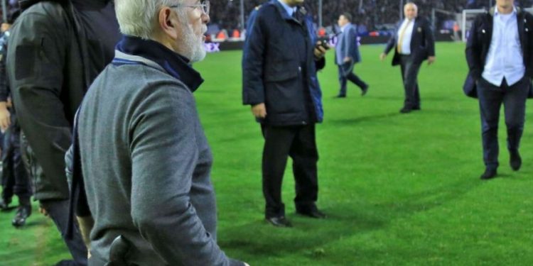 Alldaynews.gr Ιβάν Σαββίδης: Διεκόπη για 24 Φεβρουαρίου η δίκη του για την εισβολή με όπλο στην Τούμπα