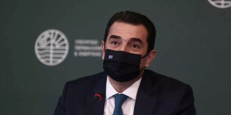 Επιδότηση 39 ευρώ στο ρεύμα για νοικοκυριά και 65 ευρώ για επιχειρήσεις – Στα 40 ευρώ για το φυσικό αέριο