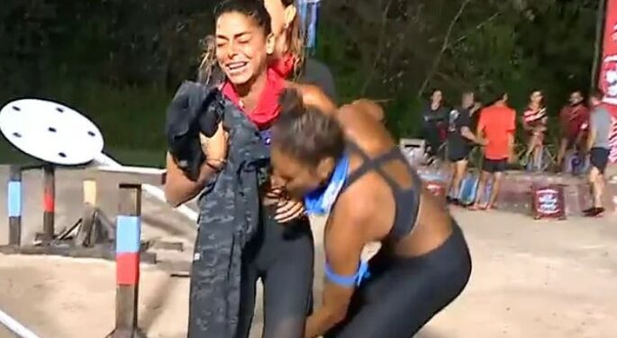 Alldaynews.gr Survivor: Κατέρρευσε η Μυριέλλα Κουρεντή – “Δεν με κρατάνε τα πόδια μου”