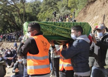 Σκηνές Αρχαίας Τραγωδίας στην κηδεία του 5χρονου που ανασύρθηκε νεκρός από πηγάδι