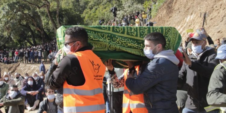 Σκηνές Αρχαίας Τραγωδίας στην κηδεία του 5χρονου που ανασύρθηκε νεκρός από πηγάδι