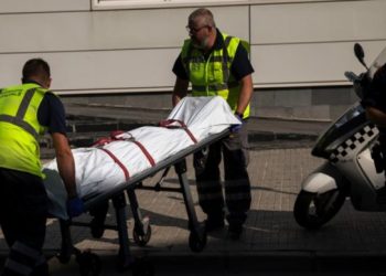 Alldaynews.gr Οικογενειακή Τραγωδία: Μαθητής σκότωσε γονείς και αδελφό για τους κακούς βαθμούς στο σχολείο