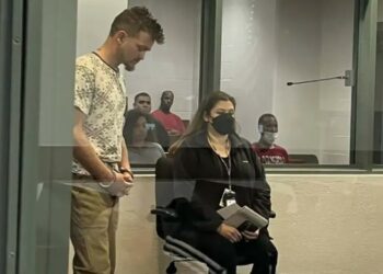 Φρικτή δολοφονία: Ο φίλος της μητέρας σκότωσε το αγοράκι στον καταψύκτη του γκαράζ