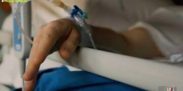 Alldaynews.gr Τραγικό: Μάνα με σύνδρομο Μινχάουζεν Σκότωσε με… αλάτι τον 5χρονο γιο της