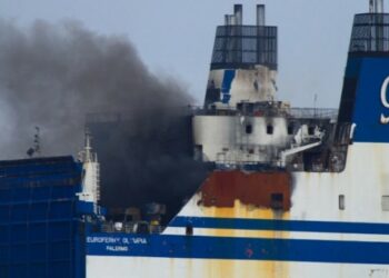 Euroferry Olympia: Τον «έφαγαν» οι ψύλλοι μέσα στο πλοίο-Φωτογραφίες