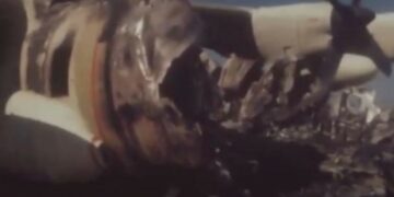 Alldaynews.gr Το μακελειό στο αεροδρόμιο της Λάρνακας: Εθνική φρουρά και Αιγύπτιοι κομάντος διέλυσαν δύο αεροπλάνα και σκόρπισαν τον θάνατο