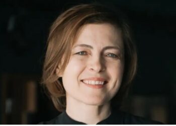 «Αδύνατον να δουλεύω για έναν δολοφόνο»-Παραιτήθηκε η διευθύντρια του κρατικού θεάτρου της Μόσχας