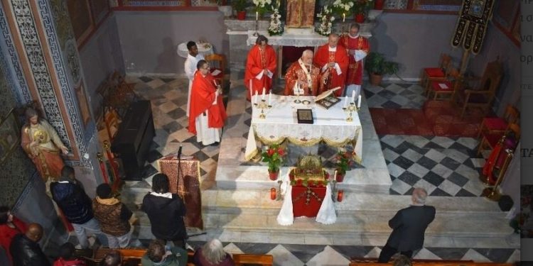 Alldaynews.gr Άγιος Βαλεντίνος: Λείψανά του βρίσκονται στη Μυτιλήνη-Η ιστορία τους