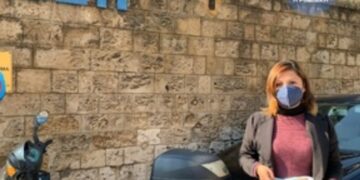 Χρεωμένοι ως τον λαιμό λόγω ΔΕΗ: 30χρονη κάνει απεργία πείνας – Από 900 στα 3.820 ευρώ ο λογαριασμός για ξενοδόχο