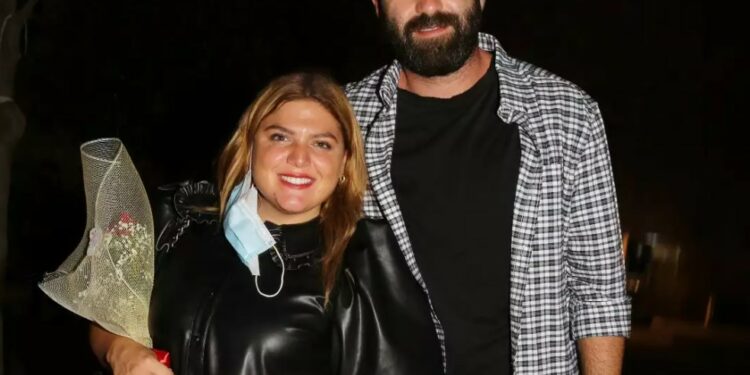 Alldaynews.gr Δανάη Μπάρκα-Πάνος Αδαμόπουλος: Που τους είδαμε πάλι μαζί, έναν χρόνο μετά τον χωρισμό τους