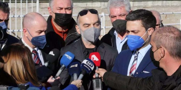 Alldaynews.gr Πατέρας δολοφονημένου Άλκη: «Να δώσω το χέρι στους δράστες και να τους πω συλλυπητήρια»