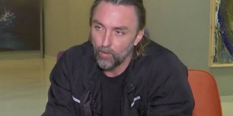 Alldaynews.gr Ιβάν Σβιτάιλο: «Τα 30 κιλά που πήρα ήταν γιατί βούλιαξα στο αλκοόλ μετά το θάνατο του πατέρα μου»