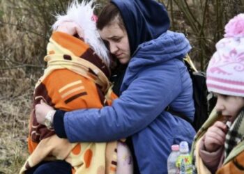 Η αγωνία μίας Ουκρανής που ζει στην Ελλάδα: “Πως θα νιώθατε αν οι Τούρκοι έμπαιναν στα ελληνικά νησιά;”