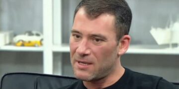 Alldaynews.gr Αντίνοος Αλμπάνης για τον καρκίνο: Έχω δει τους διπλανούς μου στους θαλάμους, ξέρω τι σημαίνει να θες μια παρηγοριά