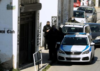 Πάτρα: Ο φοιτητής πριν αυτοκτονήσει έγραψε «ειδοποιήστε τις Αρχές όταν βρείτε το σημείωμα»