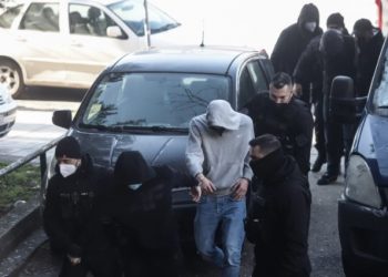 Δολοφονία Άλκη: Ο «Αθηναίος» ομολόγησε ότι κρατούσε το «καραμπίτ»-Προσωρινά κρατούμενοι άλλοι τέσσερις χούλιγκαν