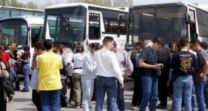 Alldaynews.gr Άρση μέτρων: Αλλαγές σε διασκέδαση, σχολικές εκδρομές και γήπεδα