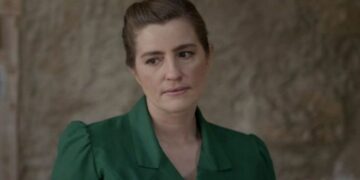 Άγριες Μέλισσες Ελένη eleni_agries_melisses