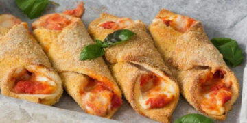 Alldaynews.gr Canolli από ψωμί του τοστ, σε στυλ πίτσας