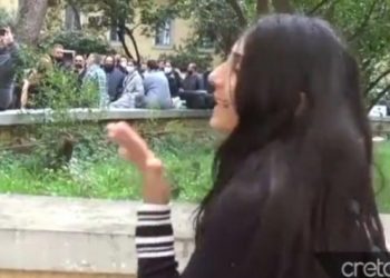 Ξέσπασε εργαζόμενη του Γηροκομείου κατά συναδέλφων της: «Ρεμάλια, Ιούδες, λερώθηκαν τα χέρια μας» (video)