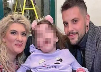 Θάνατος τριών παιδιών στην Πάτρα: Ψυχολόγος αναλύει τη συνέντευξη των δυο γονιών-Τι αποκαλύπτει