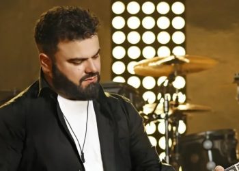 Alldaynews.gr Ηλίας Καμπακάκης: Η πρώην σύζυγός του τον κατηγορεί για ξυλοδαρμό στην εγκυμοσύνη – Όλα τα μηνύματα στη φόρα (φωτο)